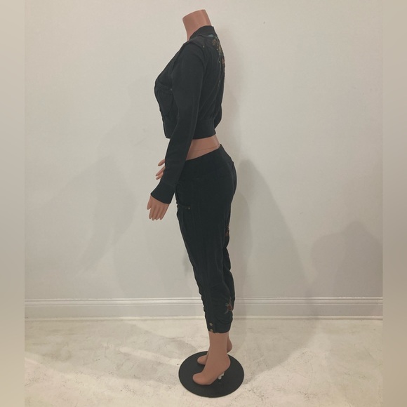 Tokyo Denim Bank ~ Black Embroidered Zip Up Jogging Suit Medium - Picture 9 of 16